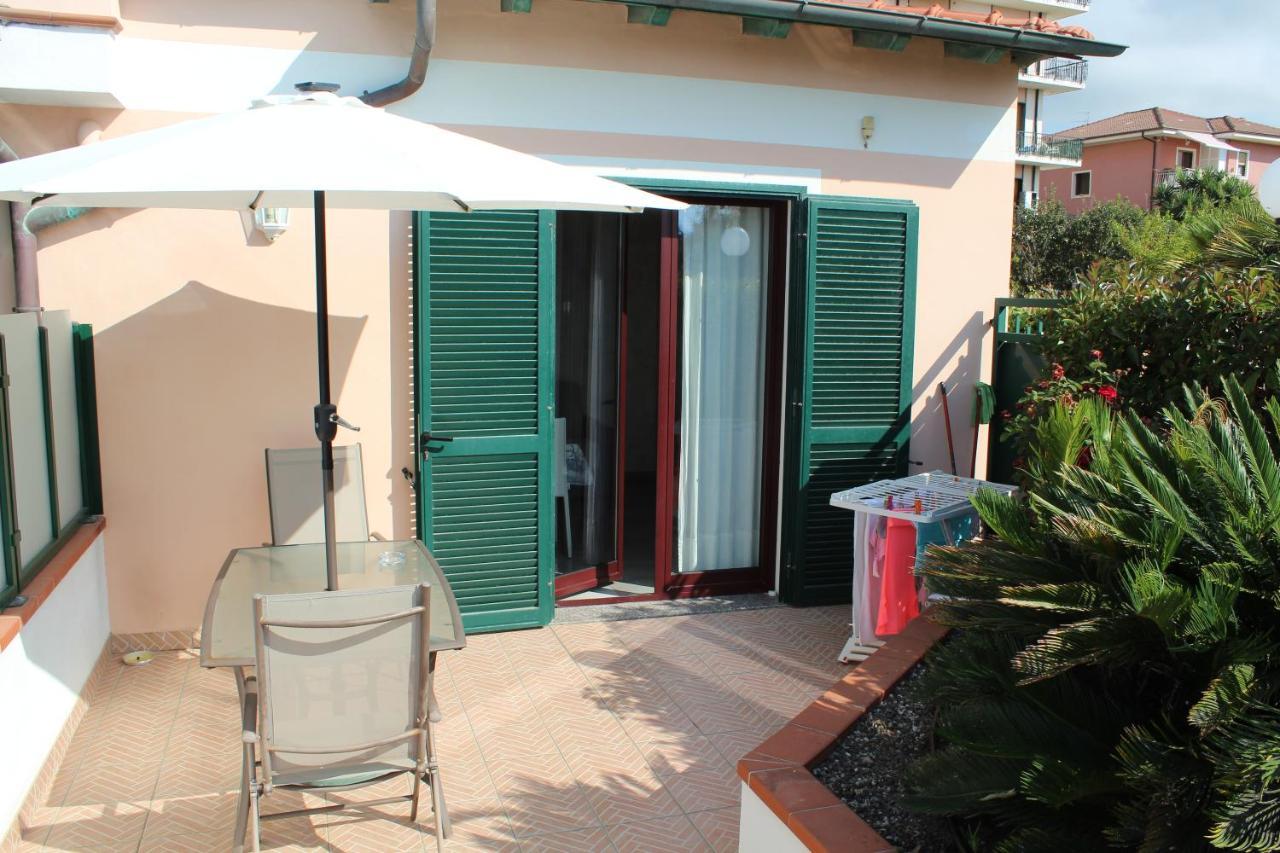 Aparthotel Del Prado Riva Ligure Zewnętrze zdjęcie
