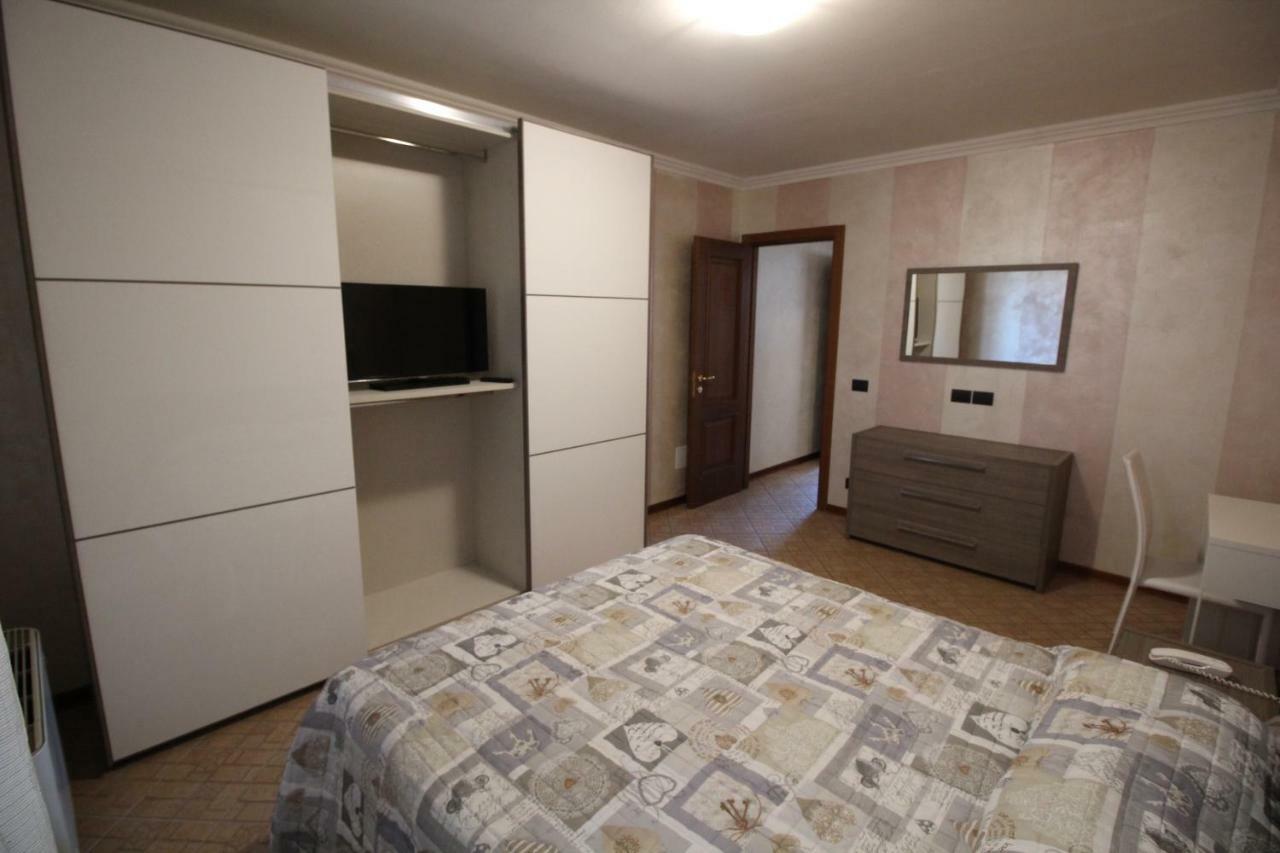 Aparthotel Del Prado Riva Ligure Zewnętrze zdjęcie
