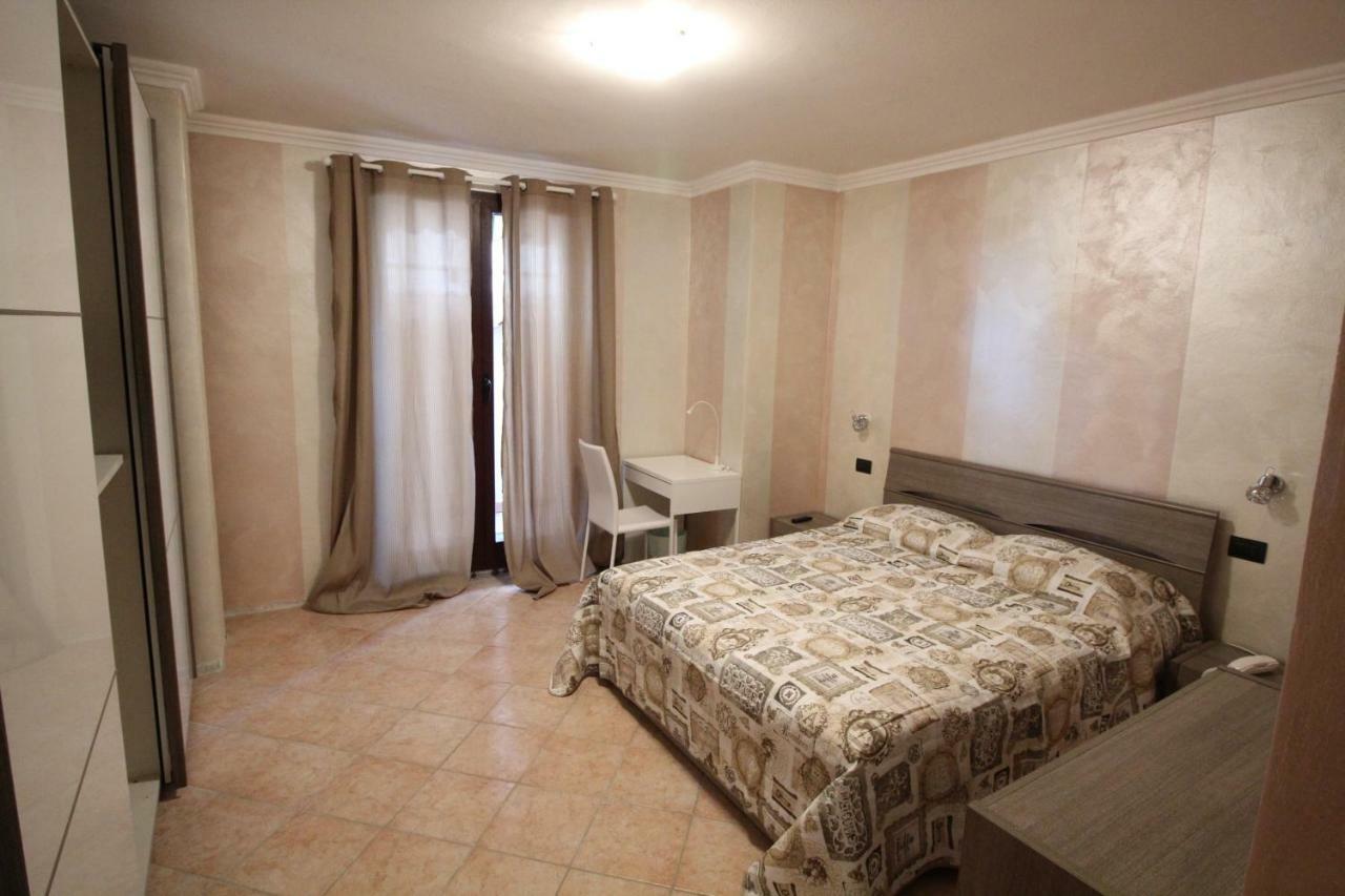 Aparthotel Del Prado Riva Ligure Zewnętrze zdjęcie