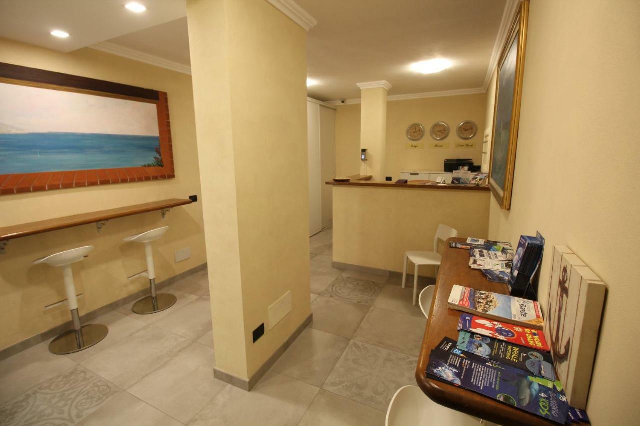 Aparthotel Del Prado Riva Ligure Zewnętrze zdjęcie