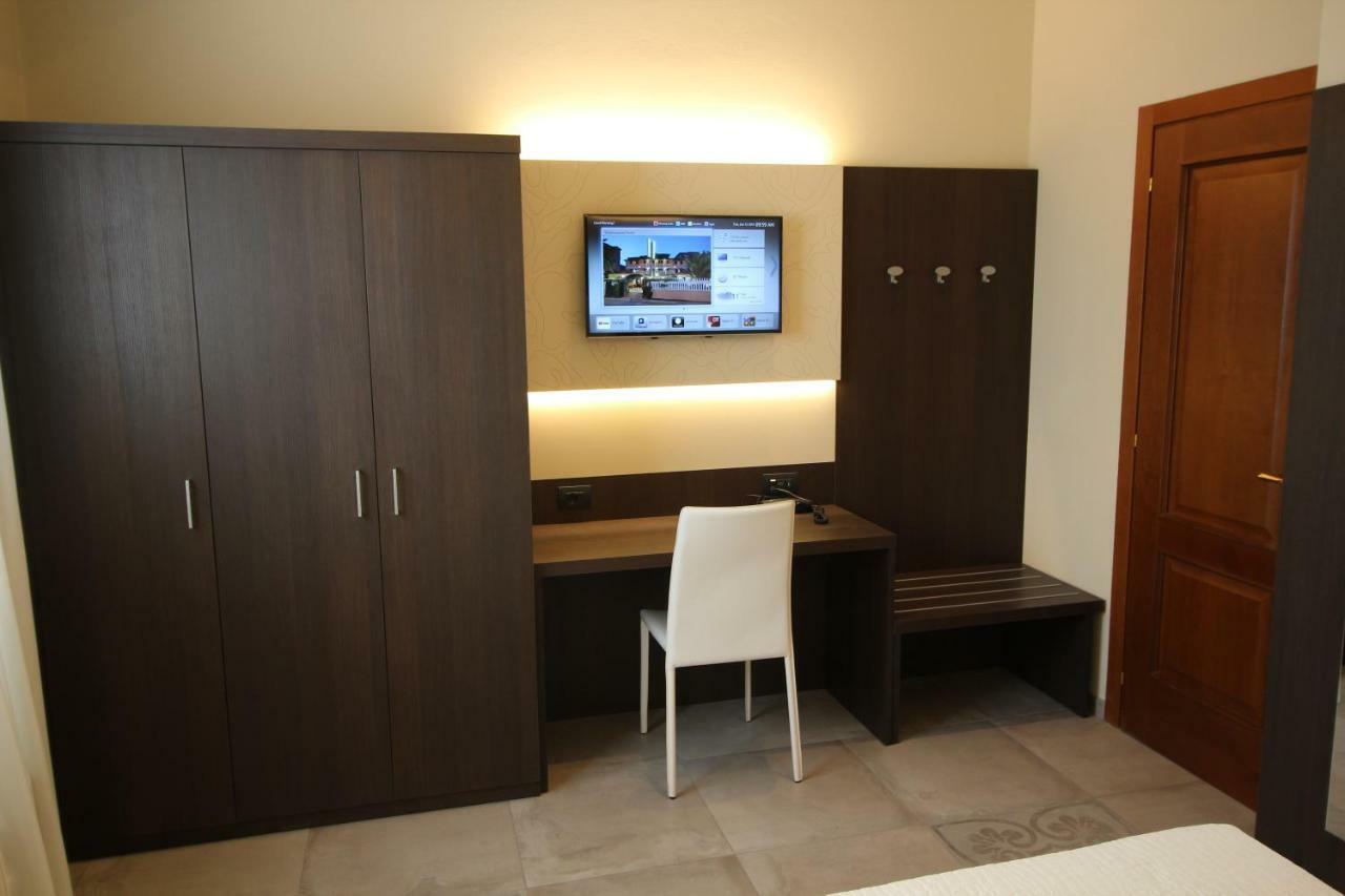 Aparthotel Del Prado Riva Ligure Zewnętrze zdjęcie